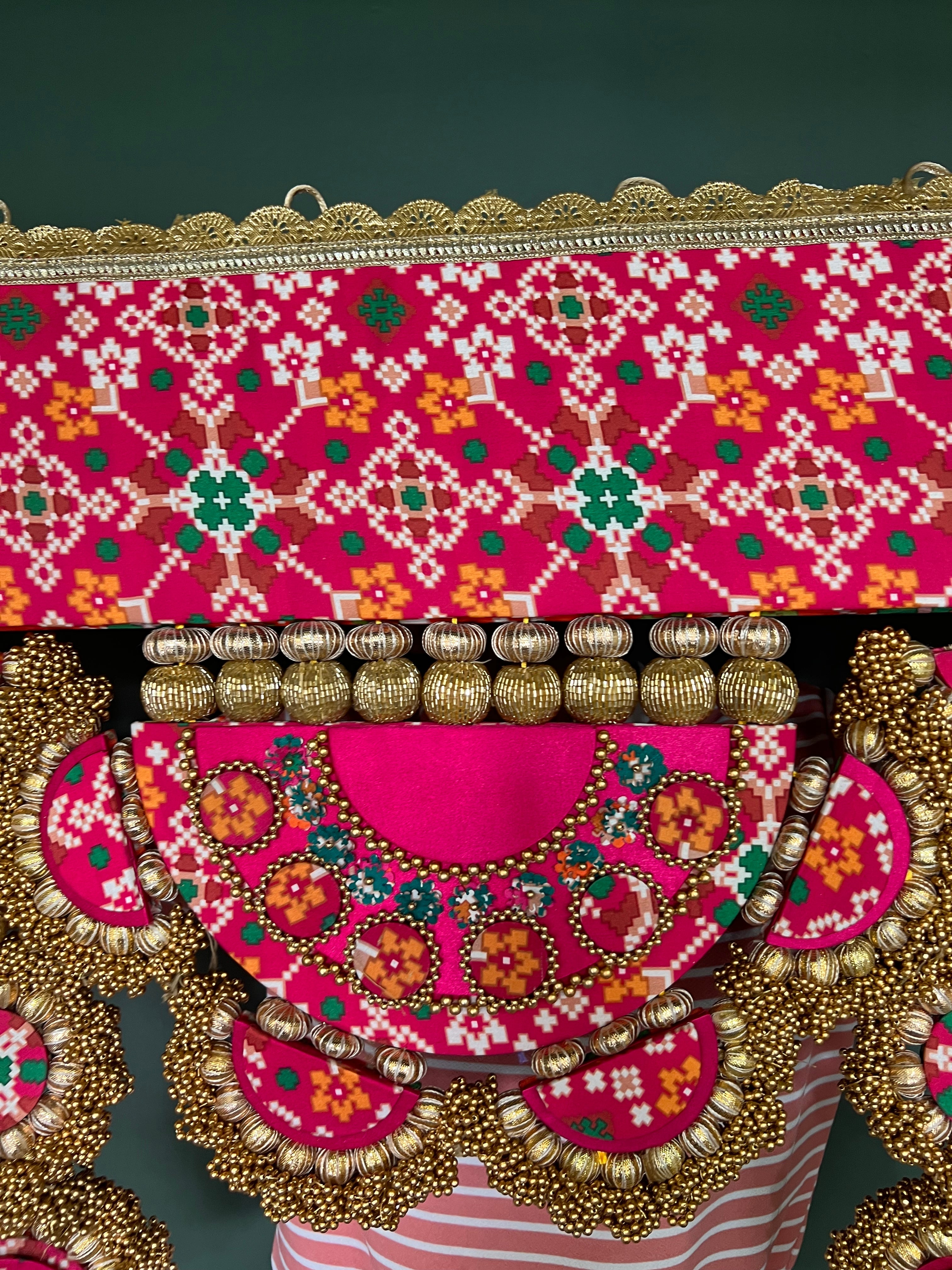 IBHI's AMBAJI TORAN: Classic Pink & Orange Navratna Patola