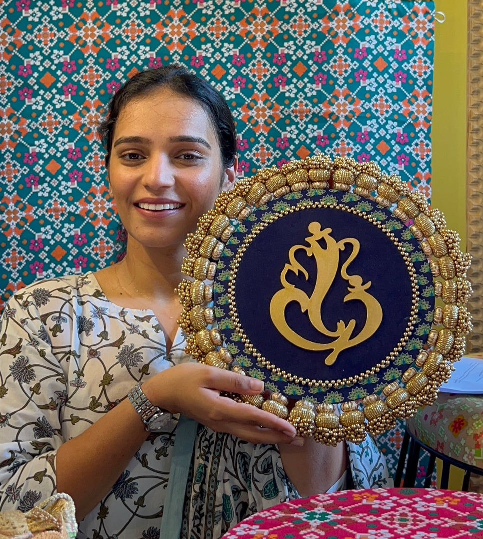 Ganesh Motif Platter + Hanging: Kamal Bandhej + Bottle Green Navratna Patola