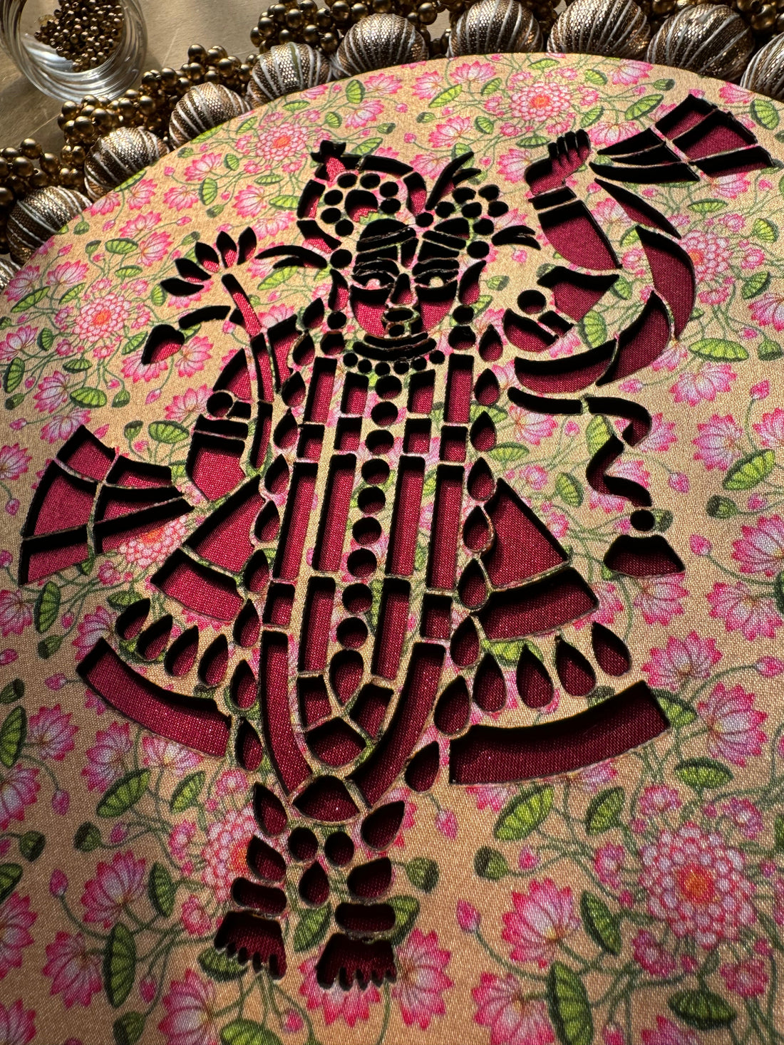 Shrinathji Platter: Inflorescence Divine Pichwai