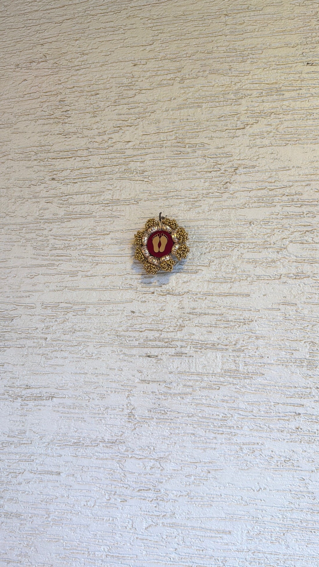 Lakshmi Pagla Mini Platter + Hanging: Solid Maroon + Maroon Navratna Patola