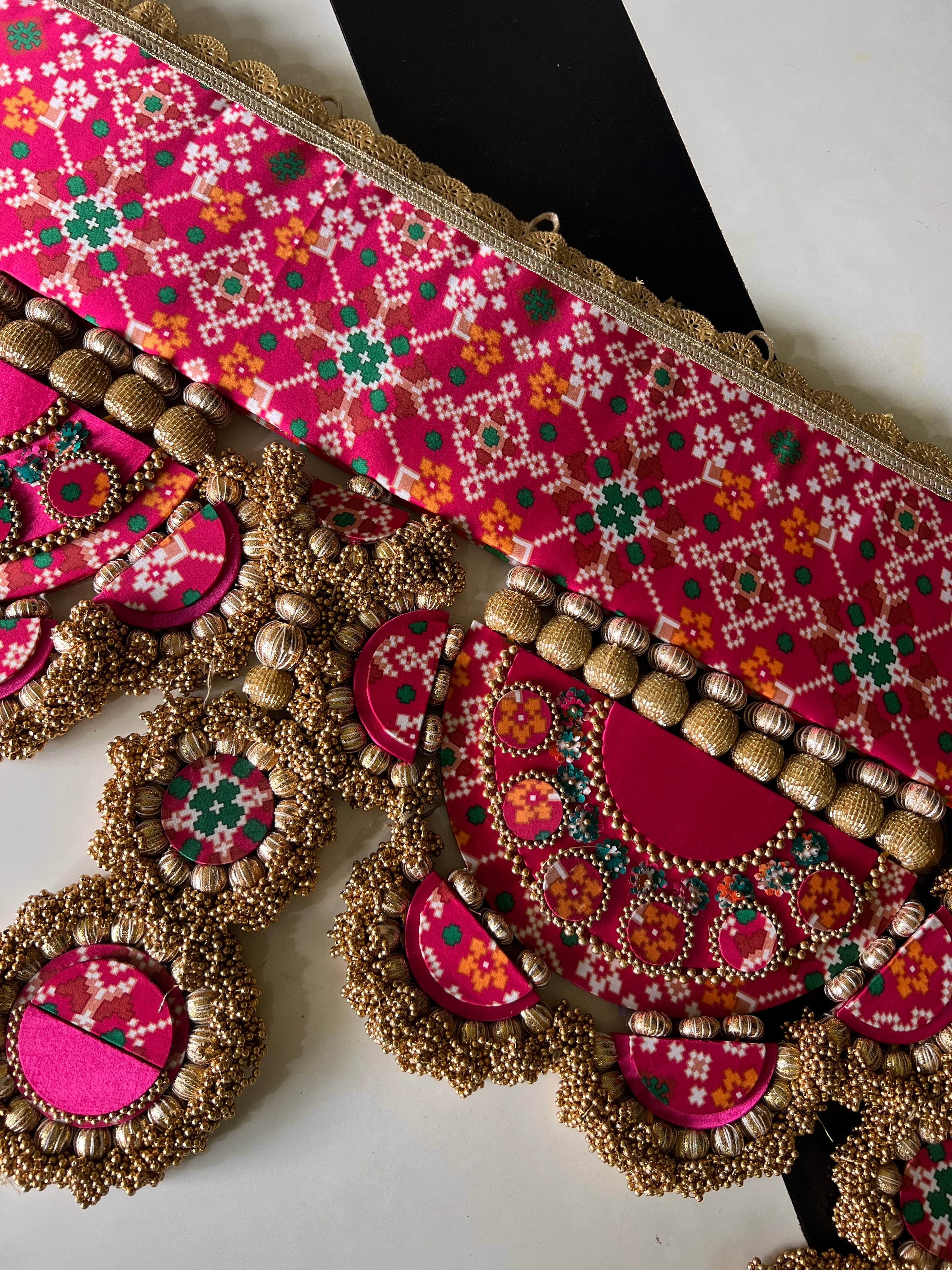IBHI's AMBAJI TORAN: Classic Pink & Orange Navratna Patola