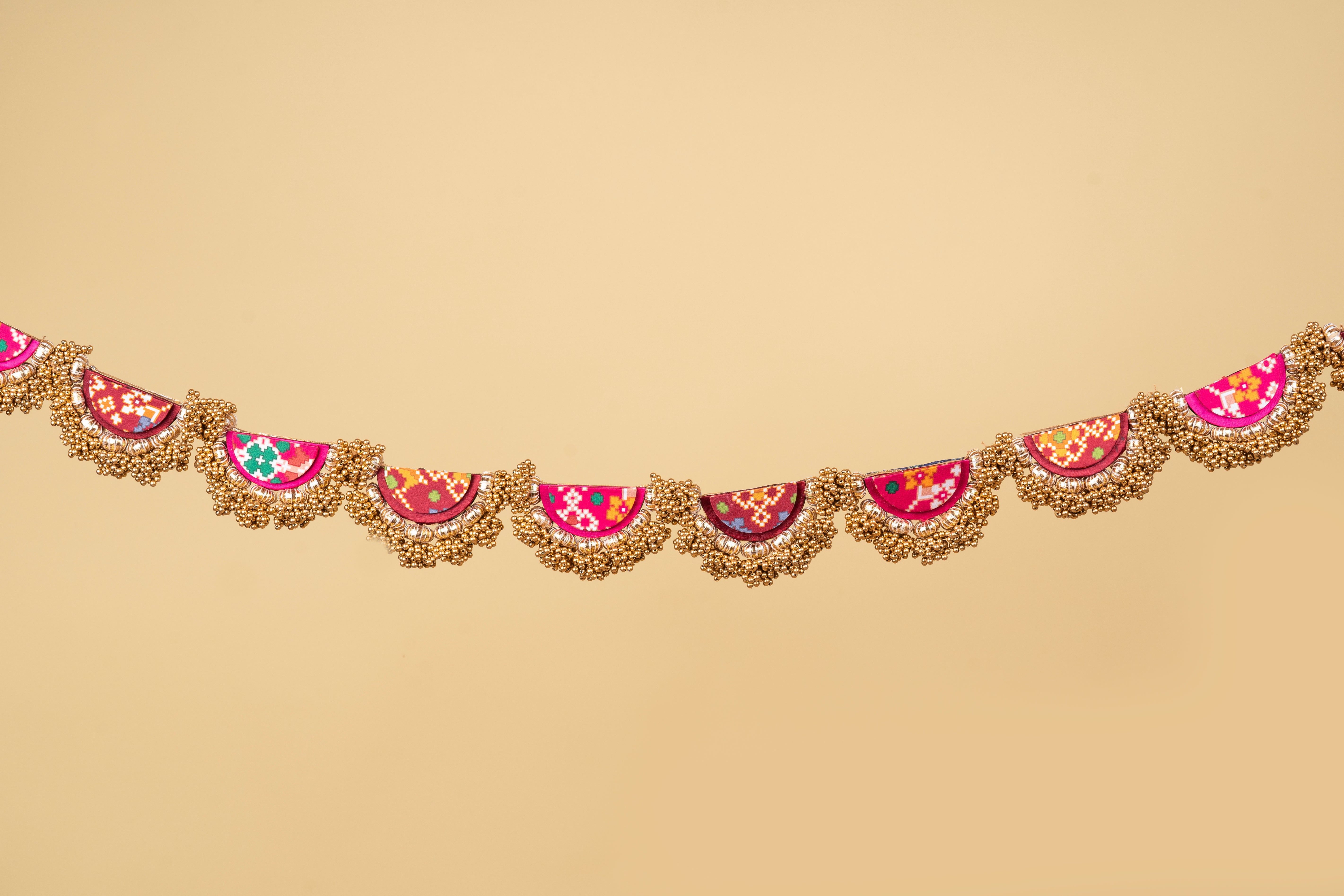 PLIANT TORAN: Flare MORBANI THANGAT KARE & Dual Tone Navratna Patola Toran