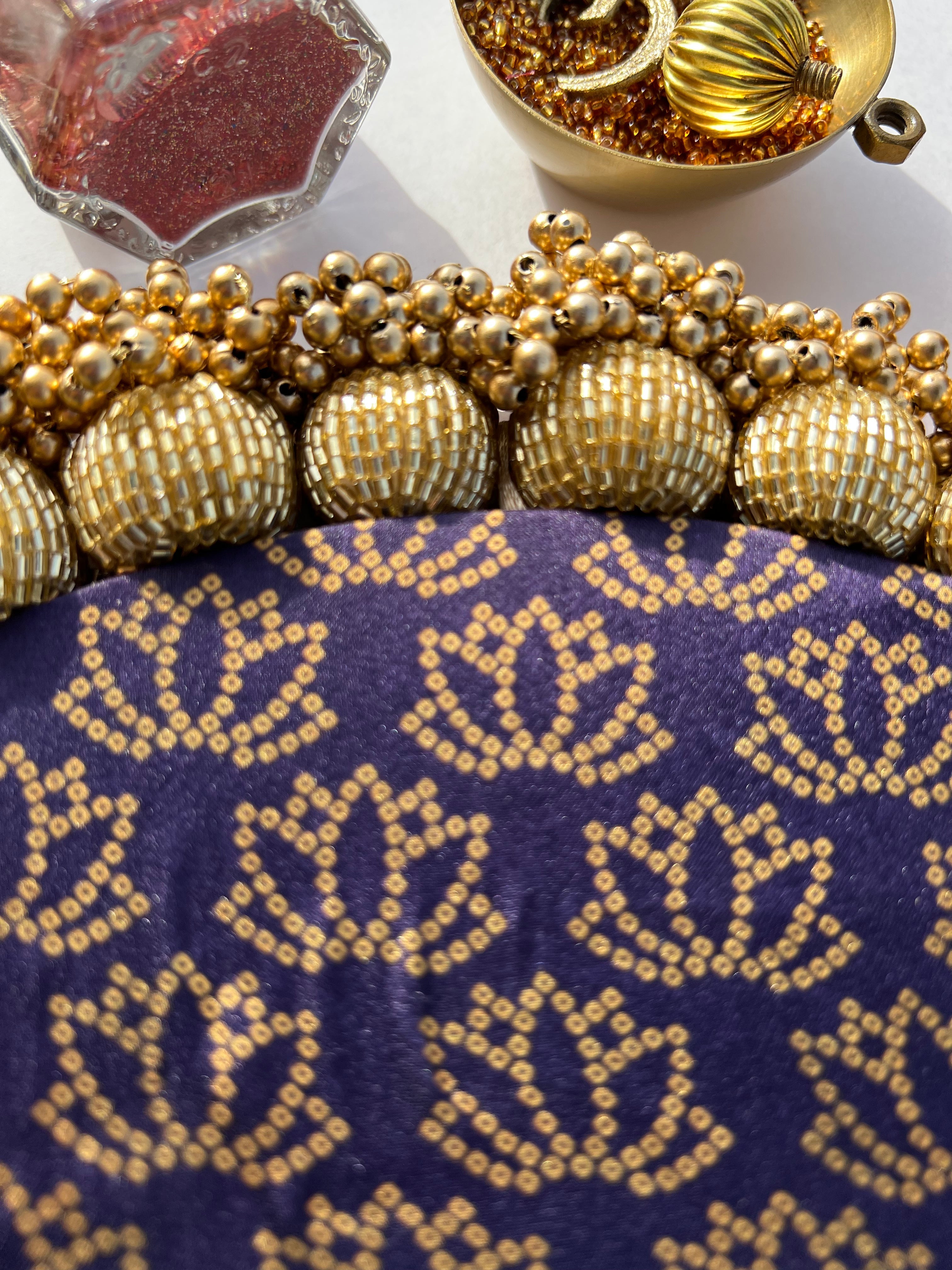Blossom Ganesh Platter: Solid Maroon + Kamal Bandhej