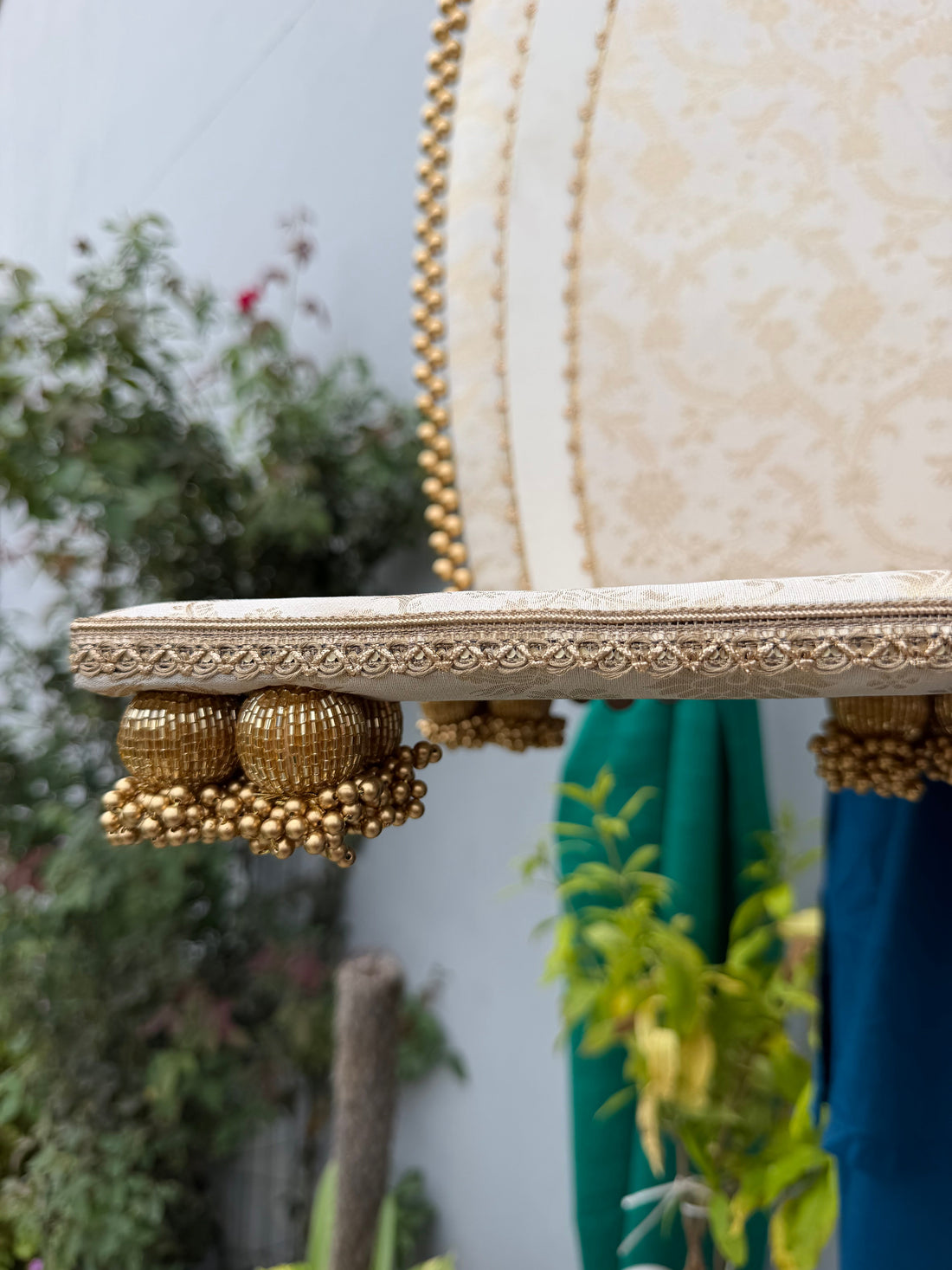Shwet Kanak Modular Standard Sinhasan | Classic