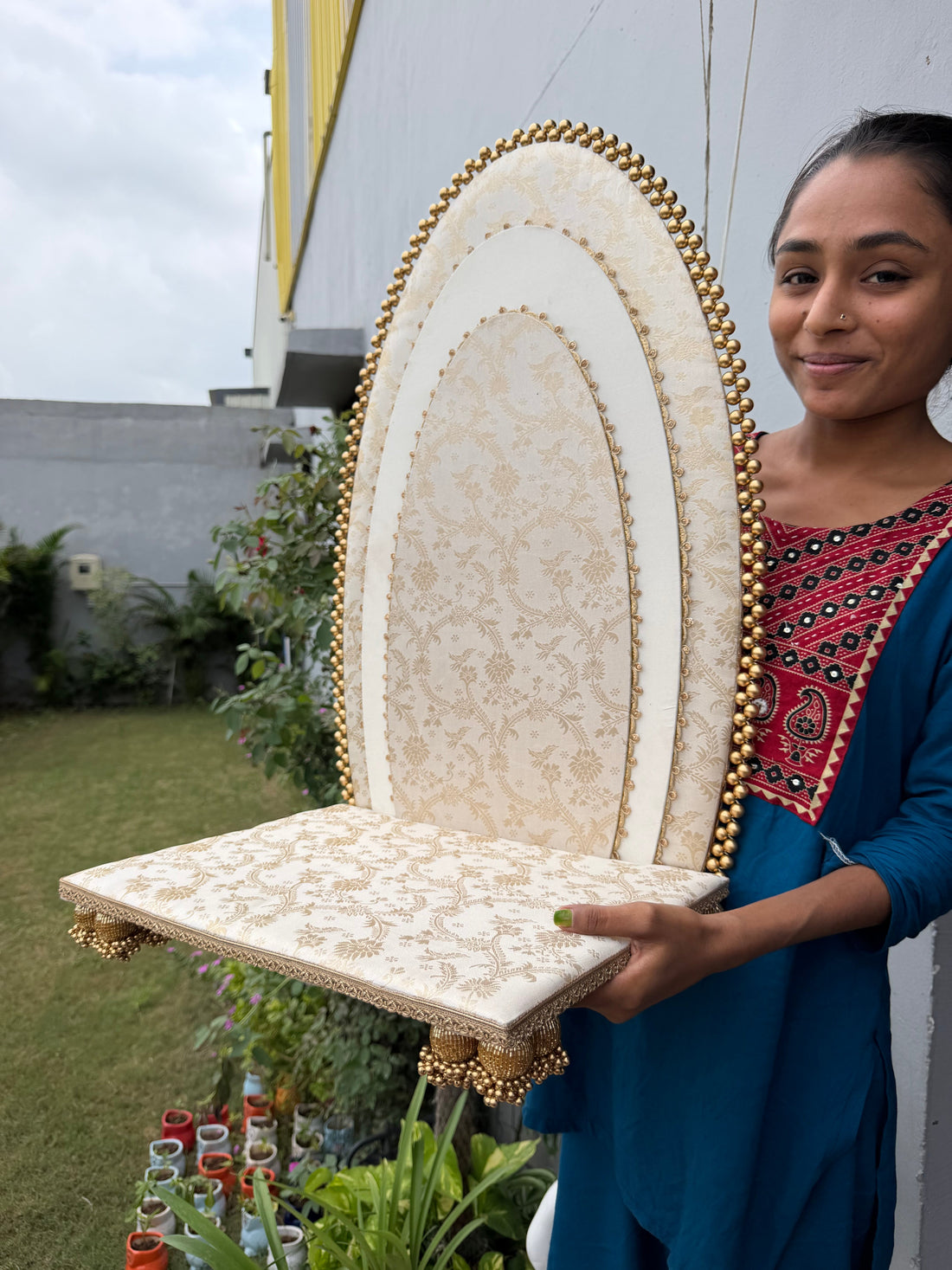 Shwet Kanak Modular Standard Sinhasan | Classic