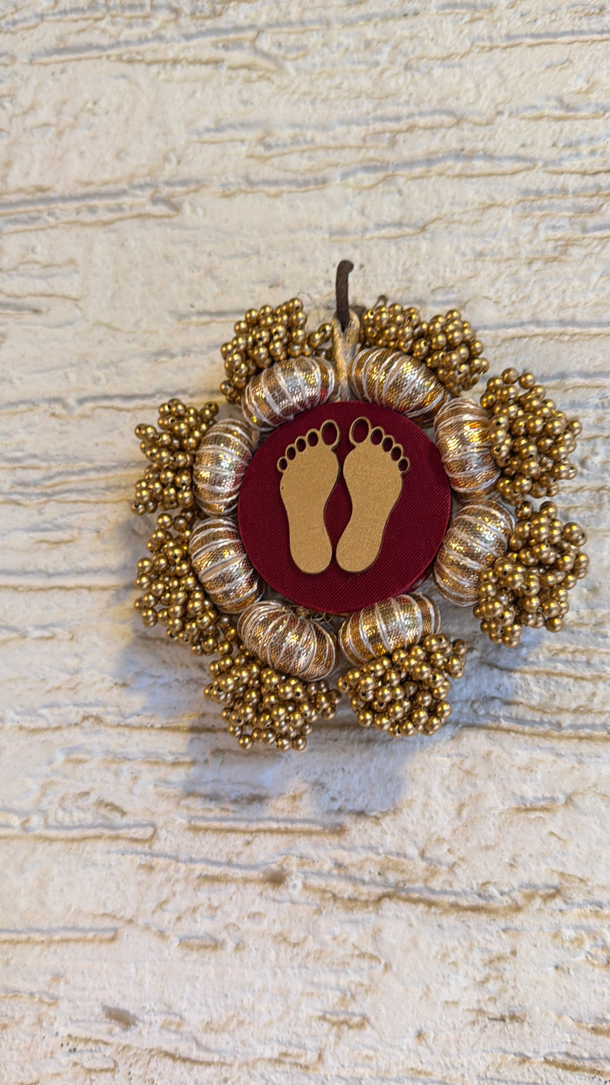 Lakshmi Pagla Mini Platter + Hanging: Solid Maroon + Maroon Navratna Patola