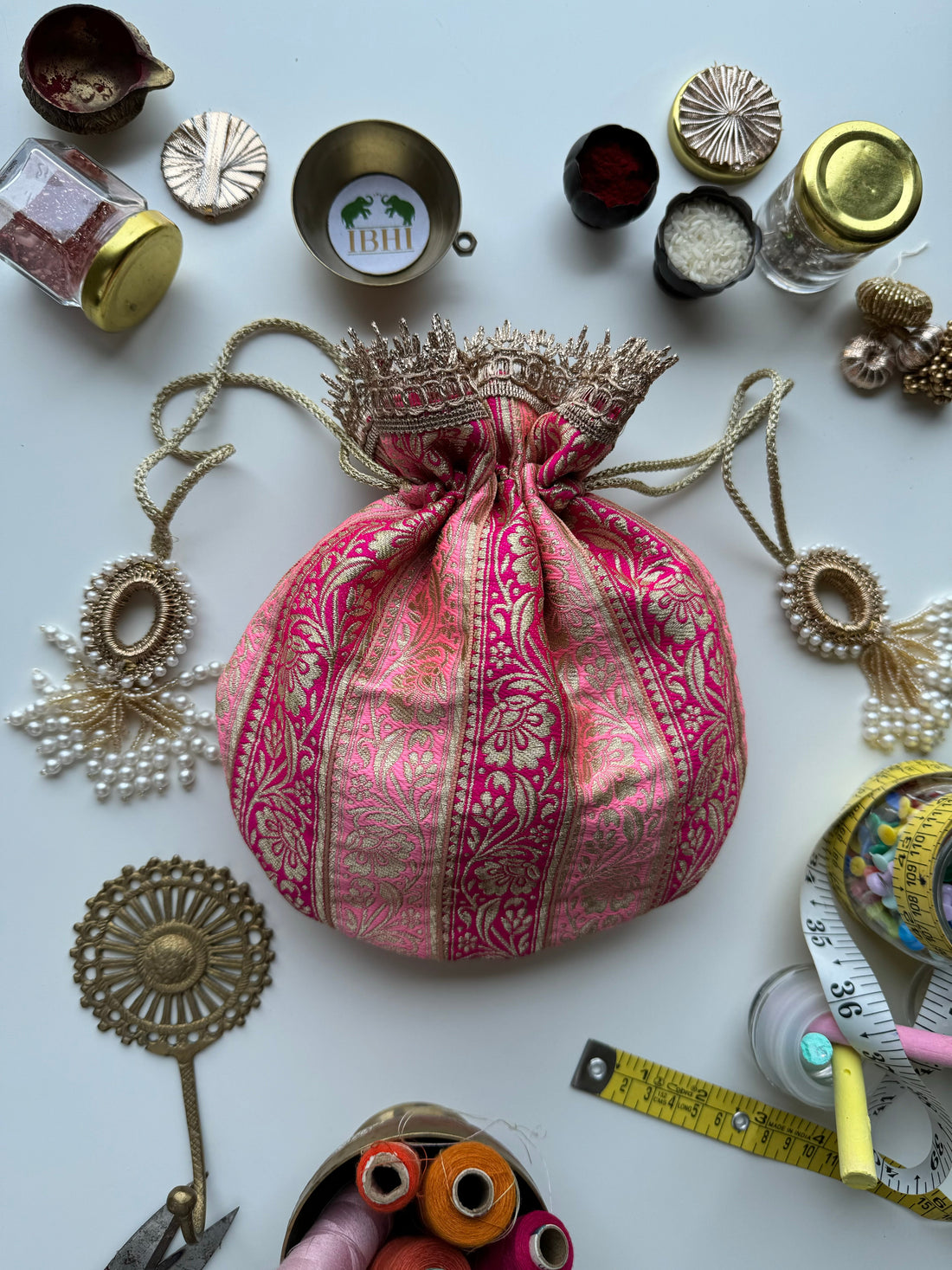 Chandrakala Gulaabi Potli Bag