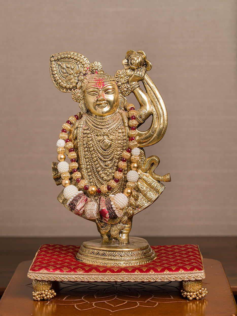 Vira Detachable 2 Feet Idol Sinhasan | Classic