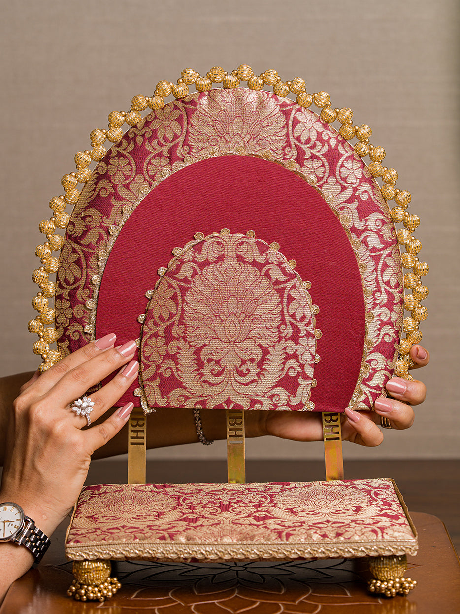 Ishita Detachable 2 Feet Idol Sihasan | Heritage