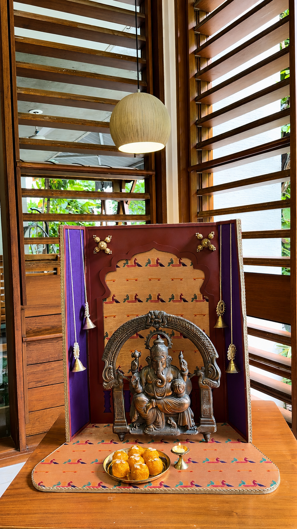 Devali Frame - Reversible Paithani Ganpati Decoration Backdrop