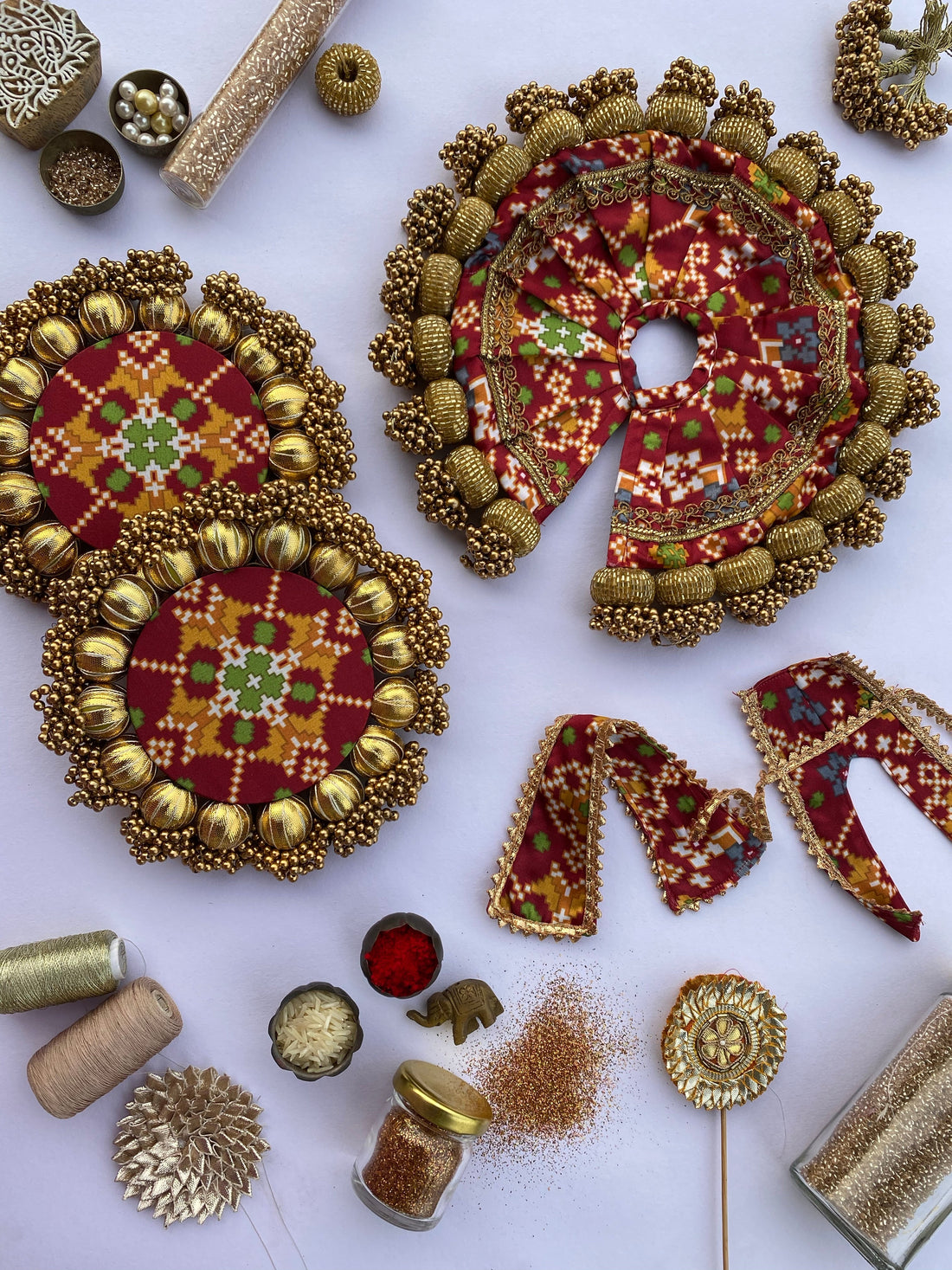 Maroon Navratna Patola Glass Beaded Poshak + Joker Poker Reciprocal Diya Platters