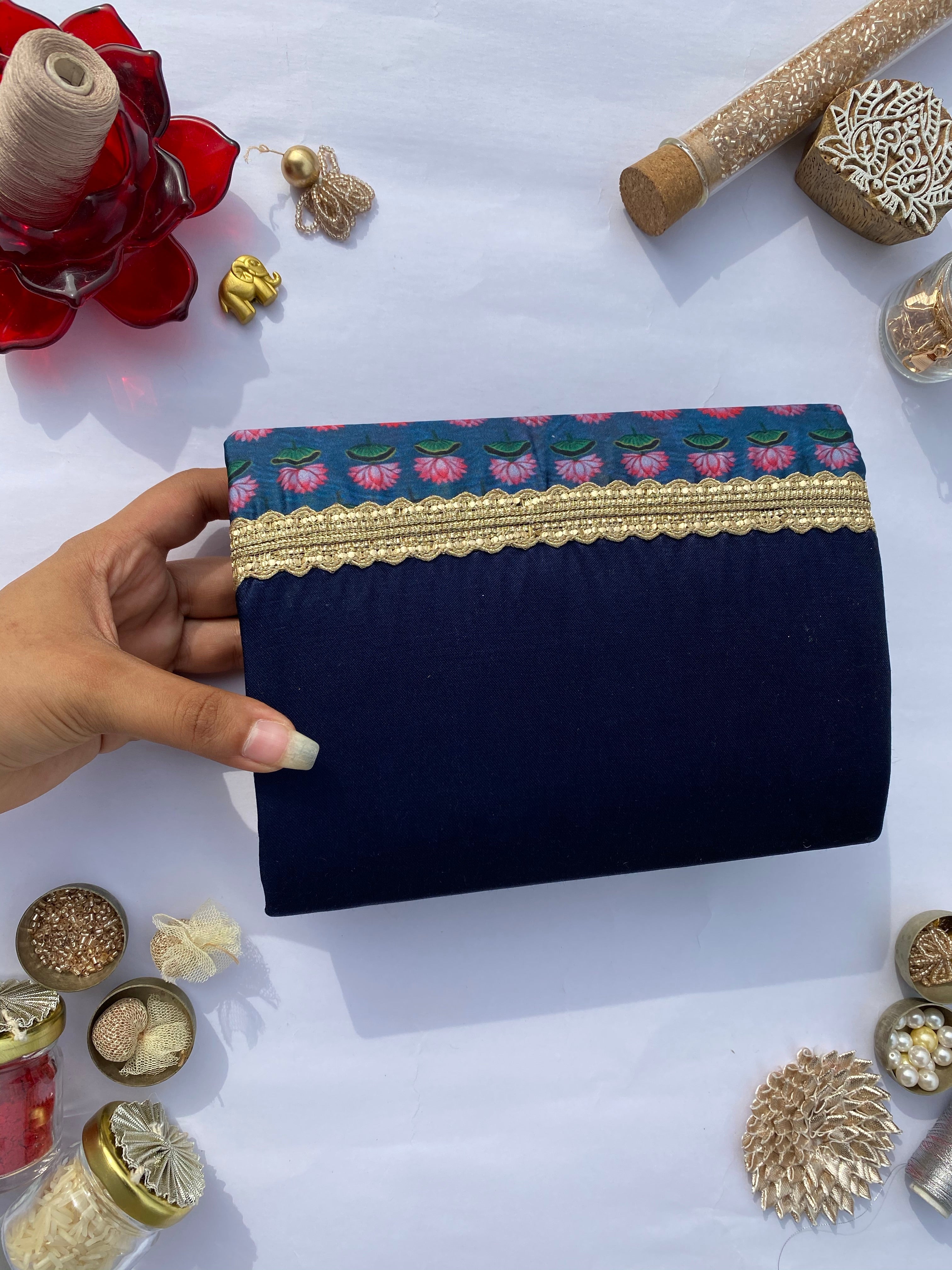 Kamal Baag Clutch