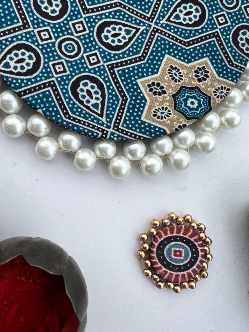 Pearl Beaded Pallet: Idiosyncratic Divine Pichwai