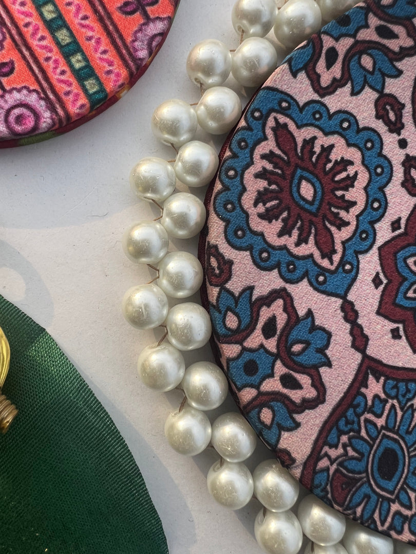 Pearl Beaded Platter: Idiosyncratic Divine Pichwai