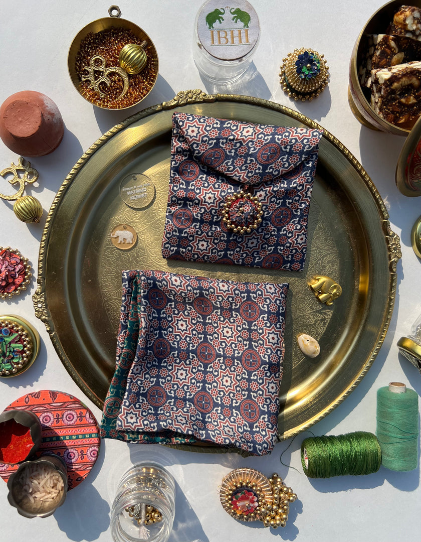 POCKET SQUARE + MINI POUCH: Pink + Orange Navratna Patola