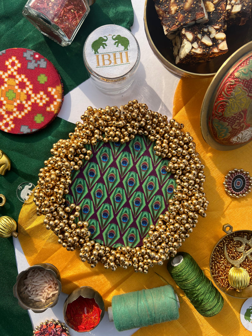 FIFO Platter: Golden Yellow + Maroon Navratna Patola