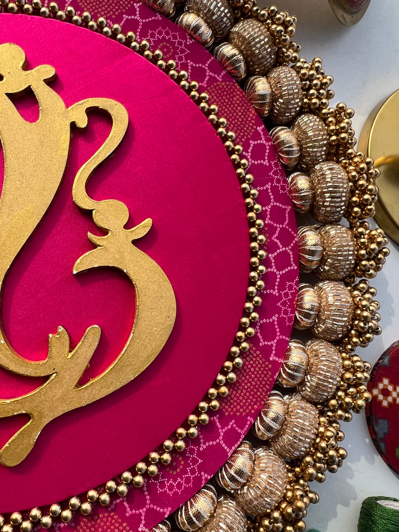 Ganesh Motif Platter + Hanging: Kamal Bandhej + Bottle Green Navratna Patola