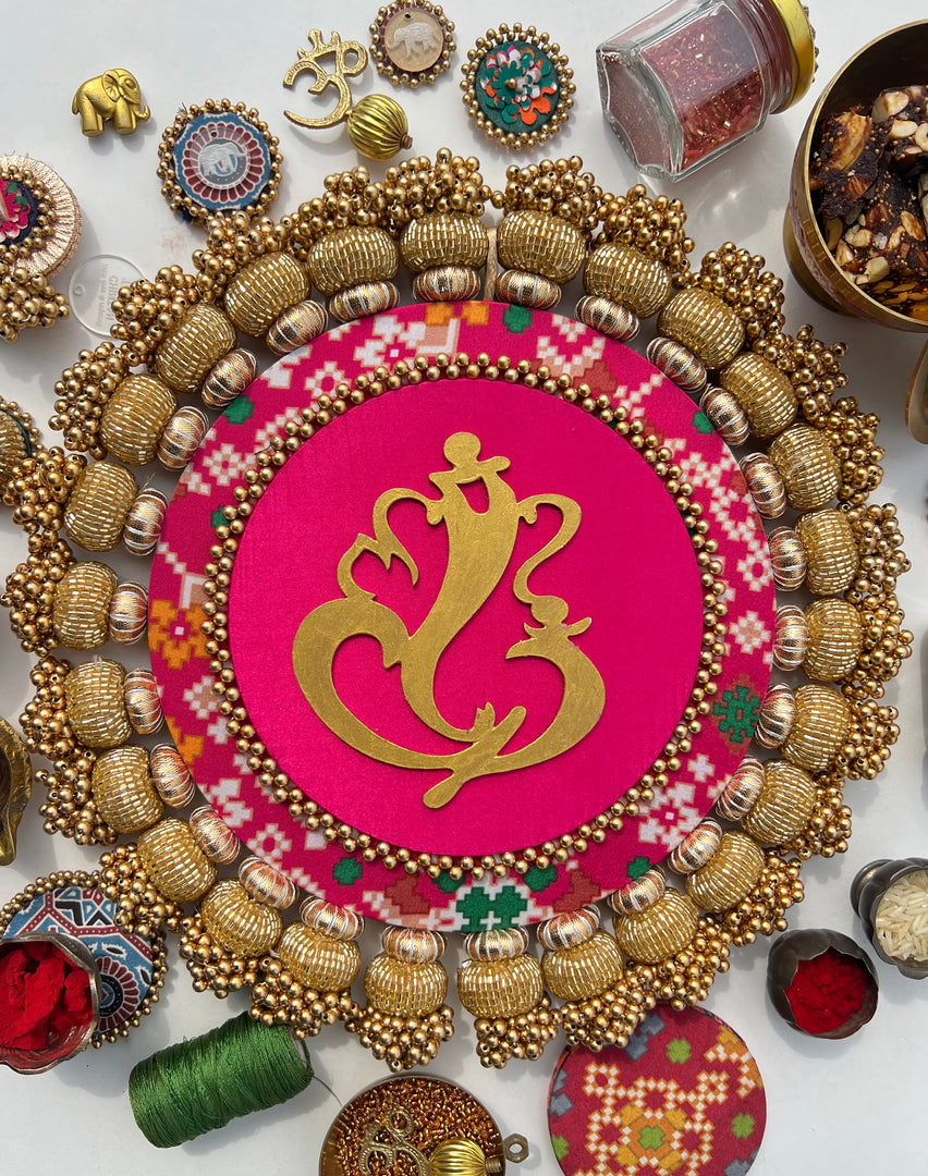 Mini Ganesh Platter: Lemon Yellow +  Vermillion Congruous Divine Pichwai