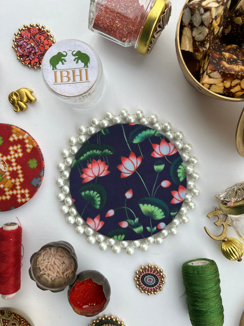 Pearl Beaded Platter: Idiosyncratic Divine Pichwai
