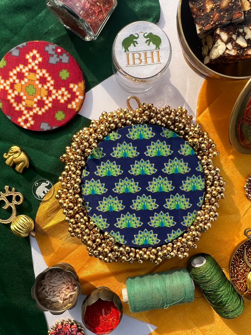 FIFO Platter: Golden Yellow + Maroon Navratna Patola