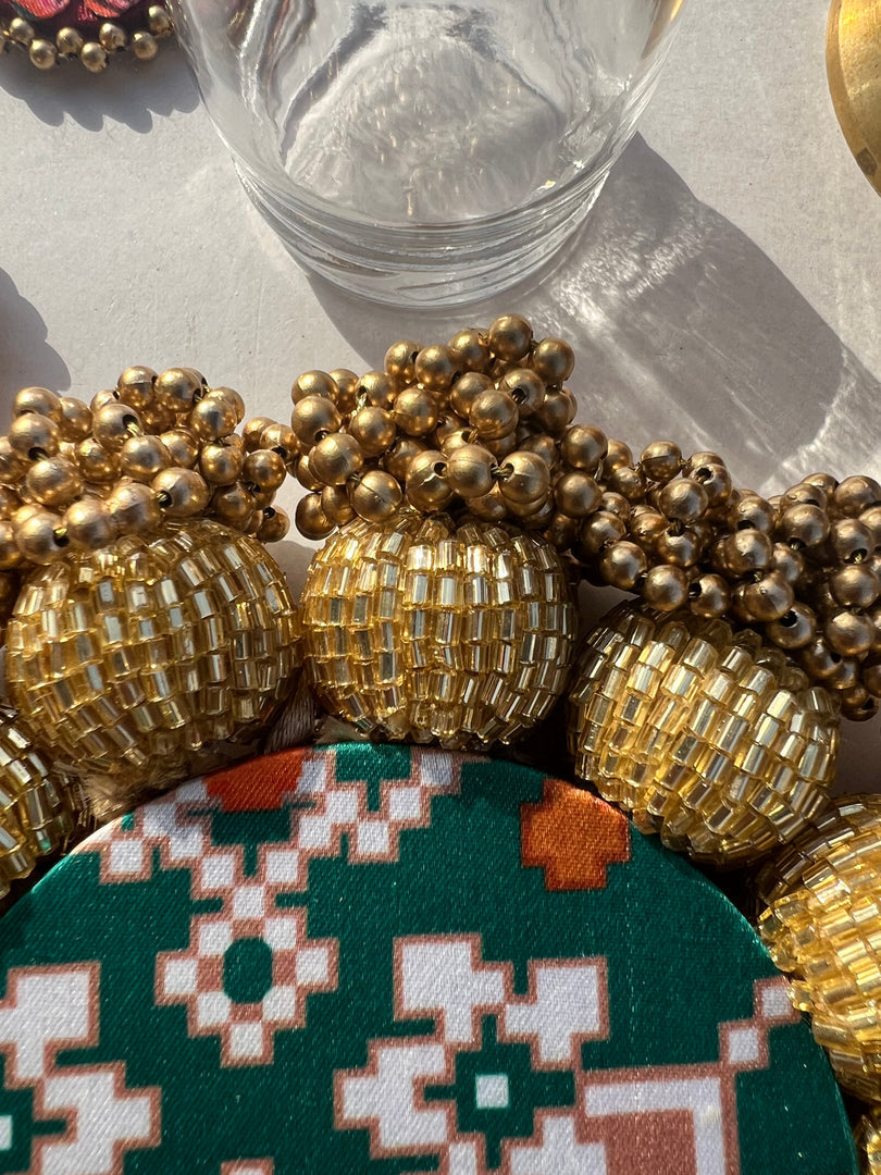 Spherical Mini Platter: Quill Mor Bani Thangat Kare + Bottle Green Navratna Patola