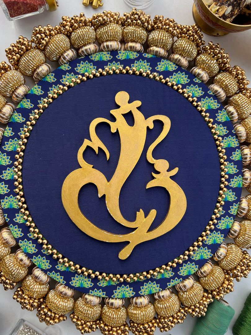 Ganesh Motif Platter + Hanging: Kamal Bandhej + Bottle Green Navratna Patola