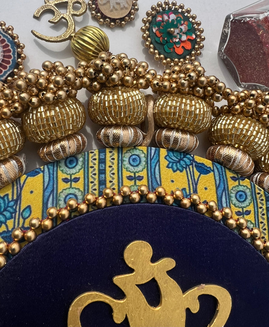 Ganesh Motif Platter + Hanging: Kamal Bandhej + Bottle Green Navratna Patola