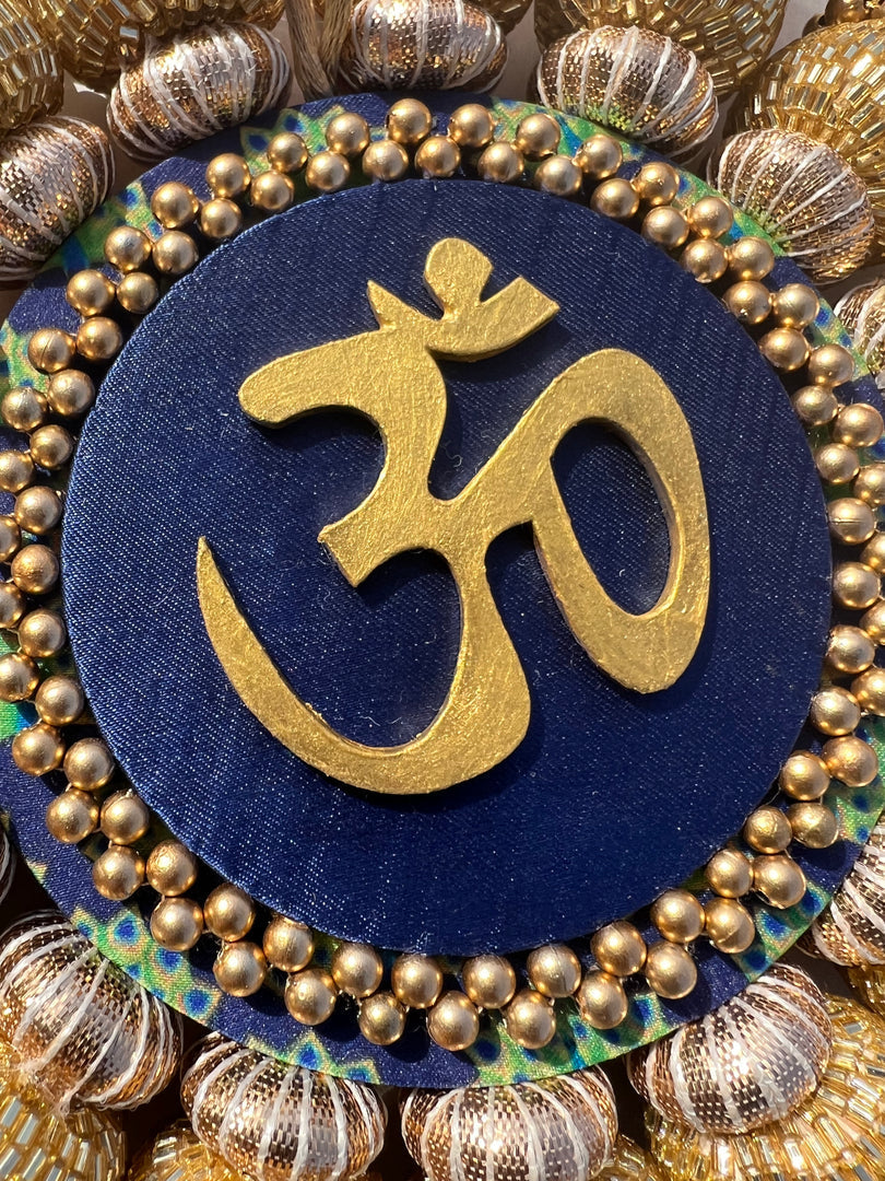 Chaandbali OM Platter: OG Inflorescence Divine Pichwai + Maroon Navratna Patola
