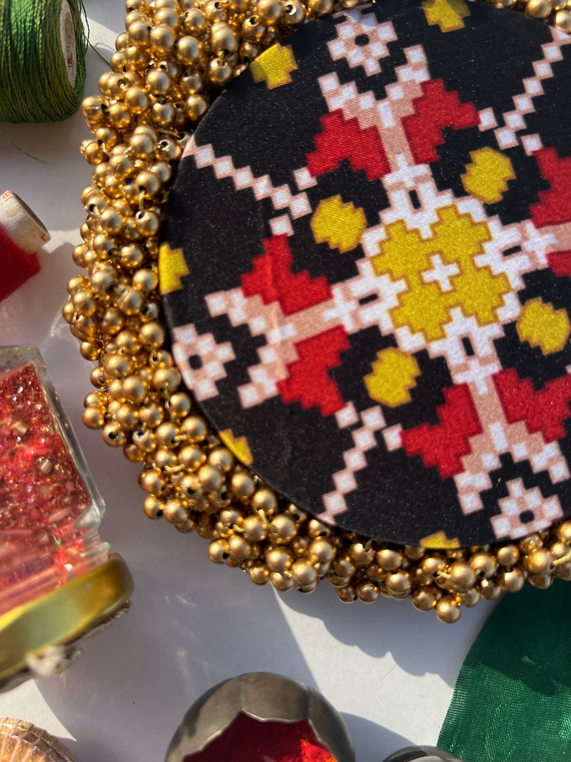 FIFO Platter: Golden Yellow + Maroon Navratna Patola