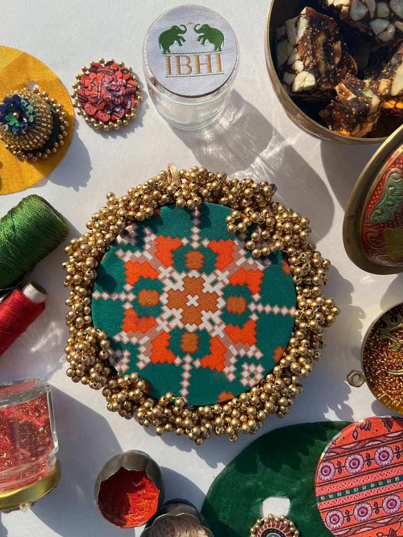 FIFO Platter: Golden Yellow + Maroon Navratna Patola