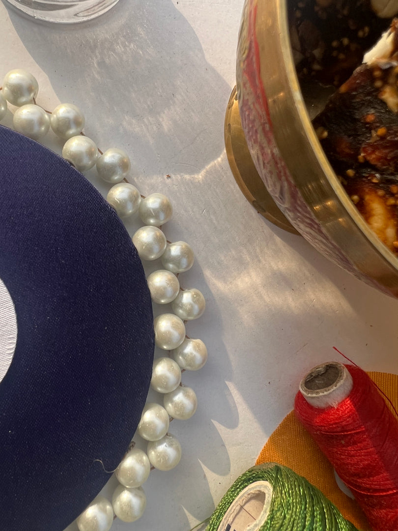 Pearl Beaded Pallet: Idiosyncratic Divine Pichwai