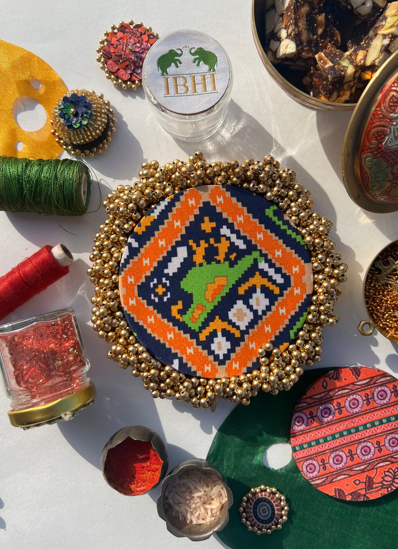 FIFO Platter: Golden Yellow + Maroon Navratna Patola