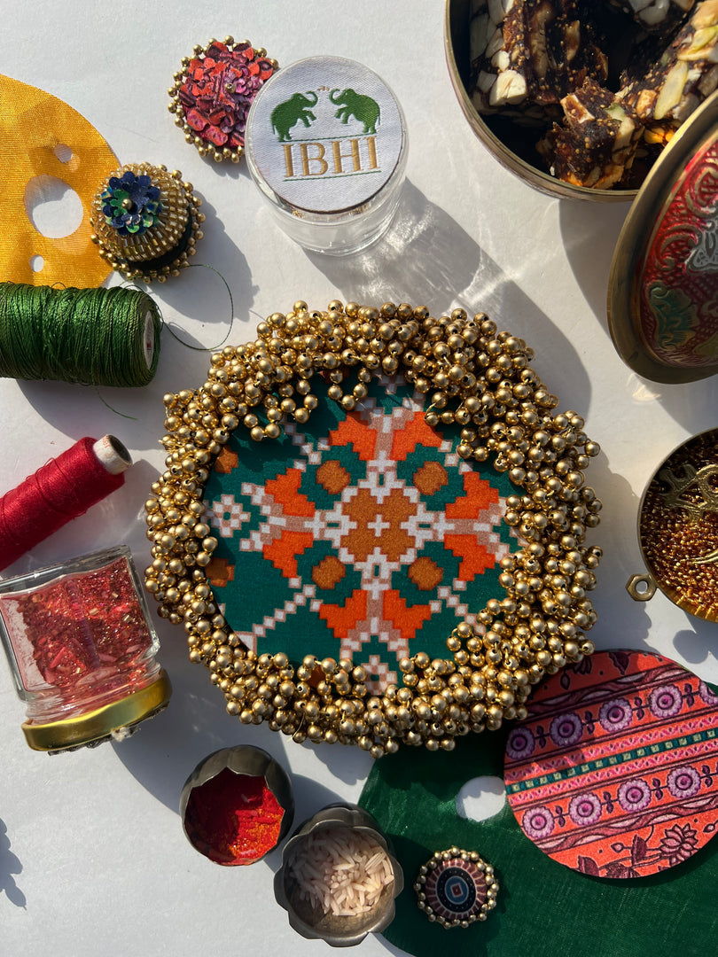 FIFO Platter: Golden Yellow + Maroon Navratna Patola