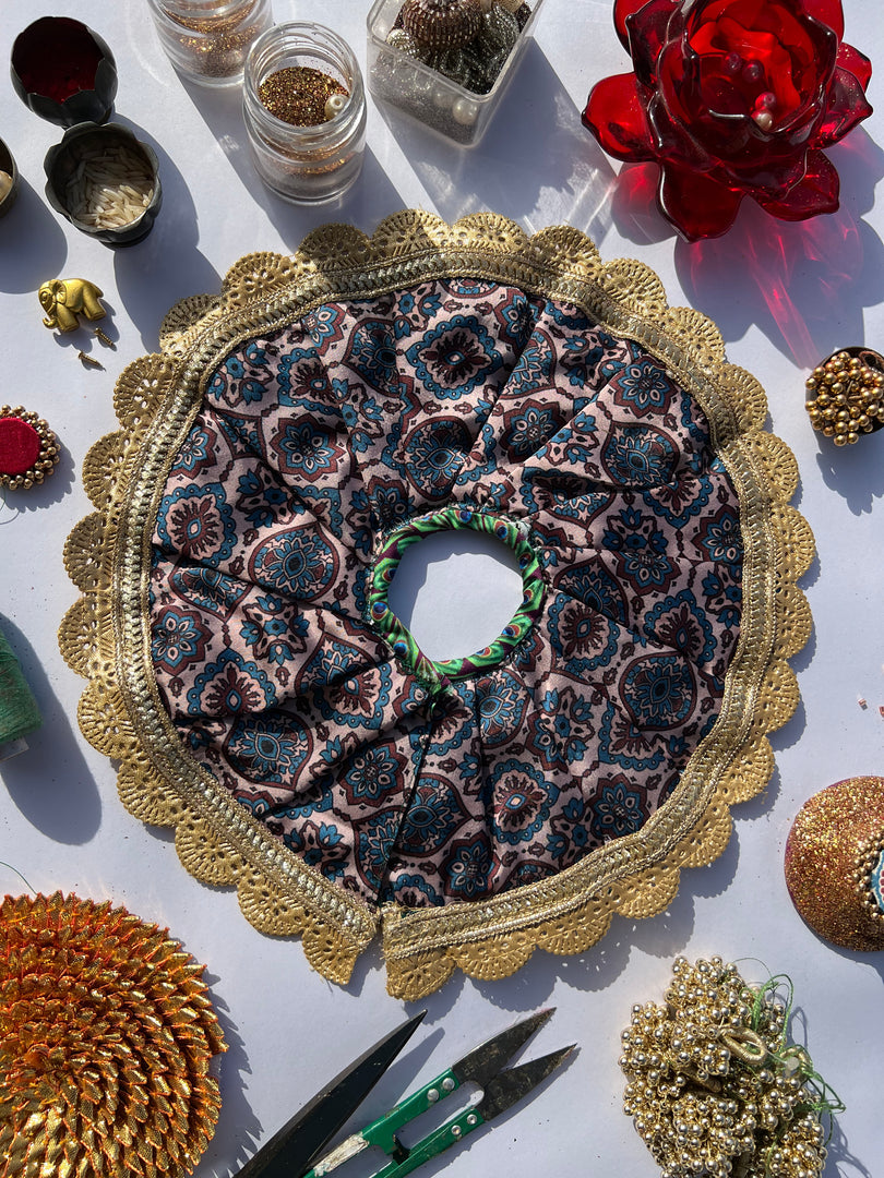 Two Way Pink Navratna Patola & Pastel Pistachio Inflorescence Divine Pichwai Scallop Poshak