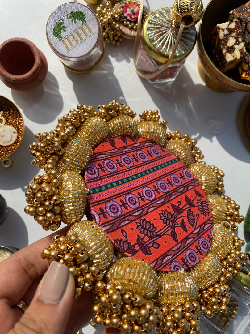 Mandala DIVA DIYA Platter: Solid Vermillion + Vermillion Congruous Divine Pichwai