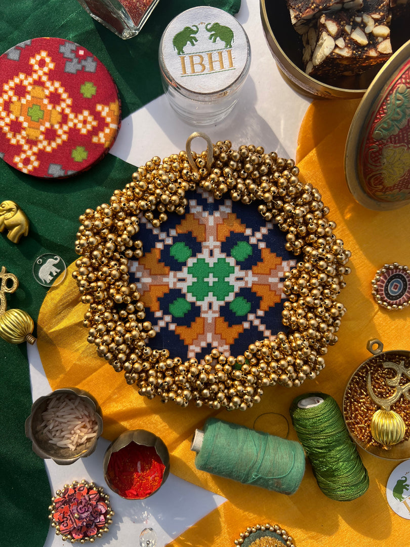 FIFO Platter: Golden Yellow + Maroon Navratna Patola
