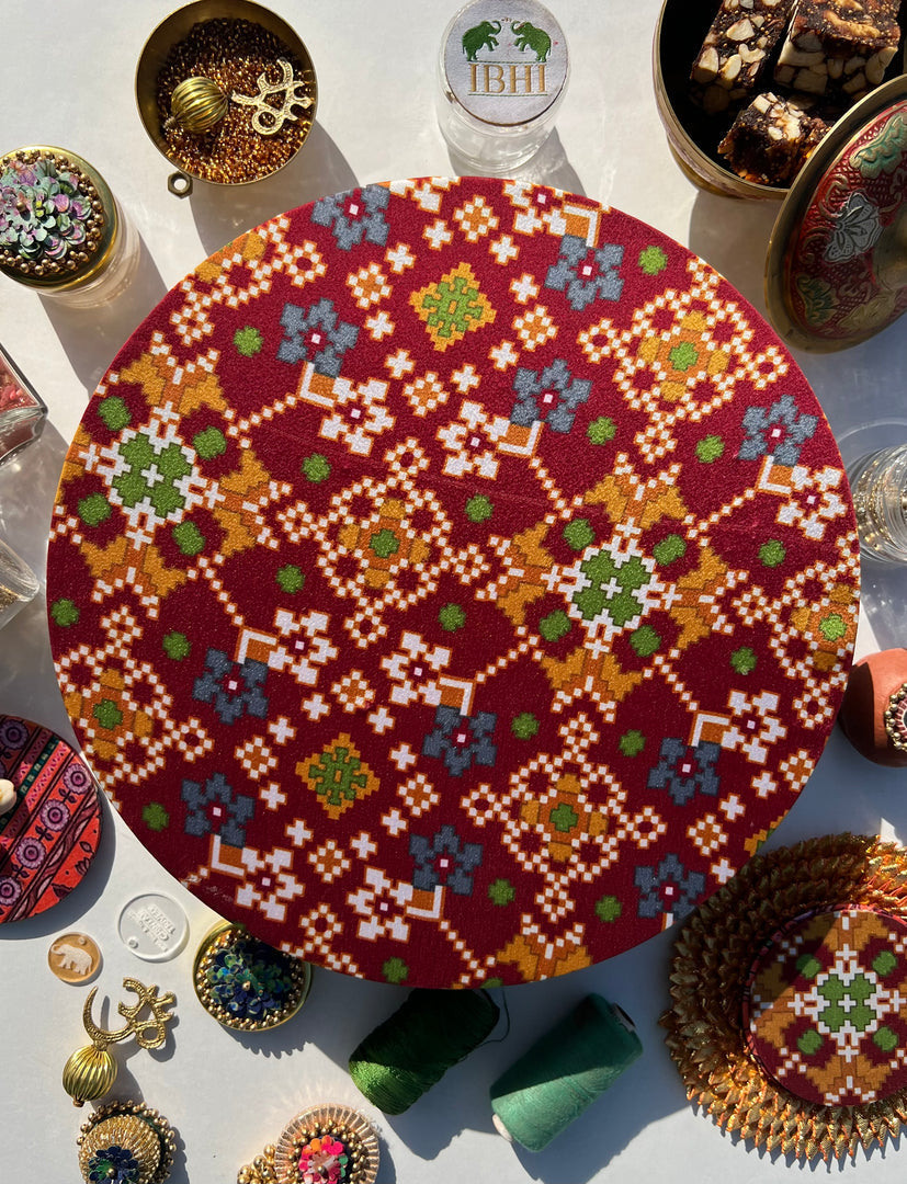 Golden Yellow Navratna Patola Dangler Platter (Medium)