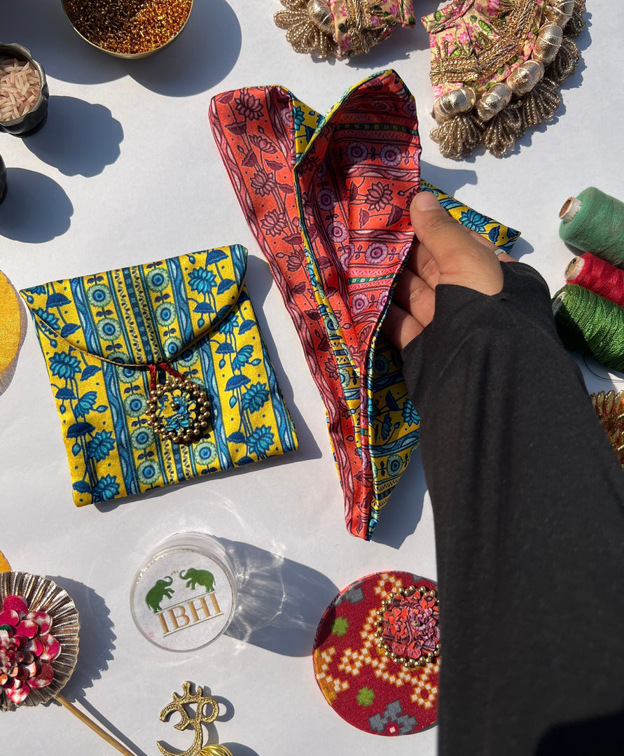 POCKET SQUARE + MINI POUCH: Pink + Orange Navratna Patola