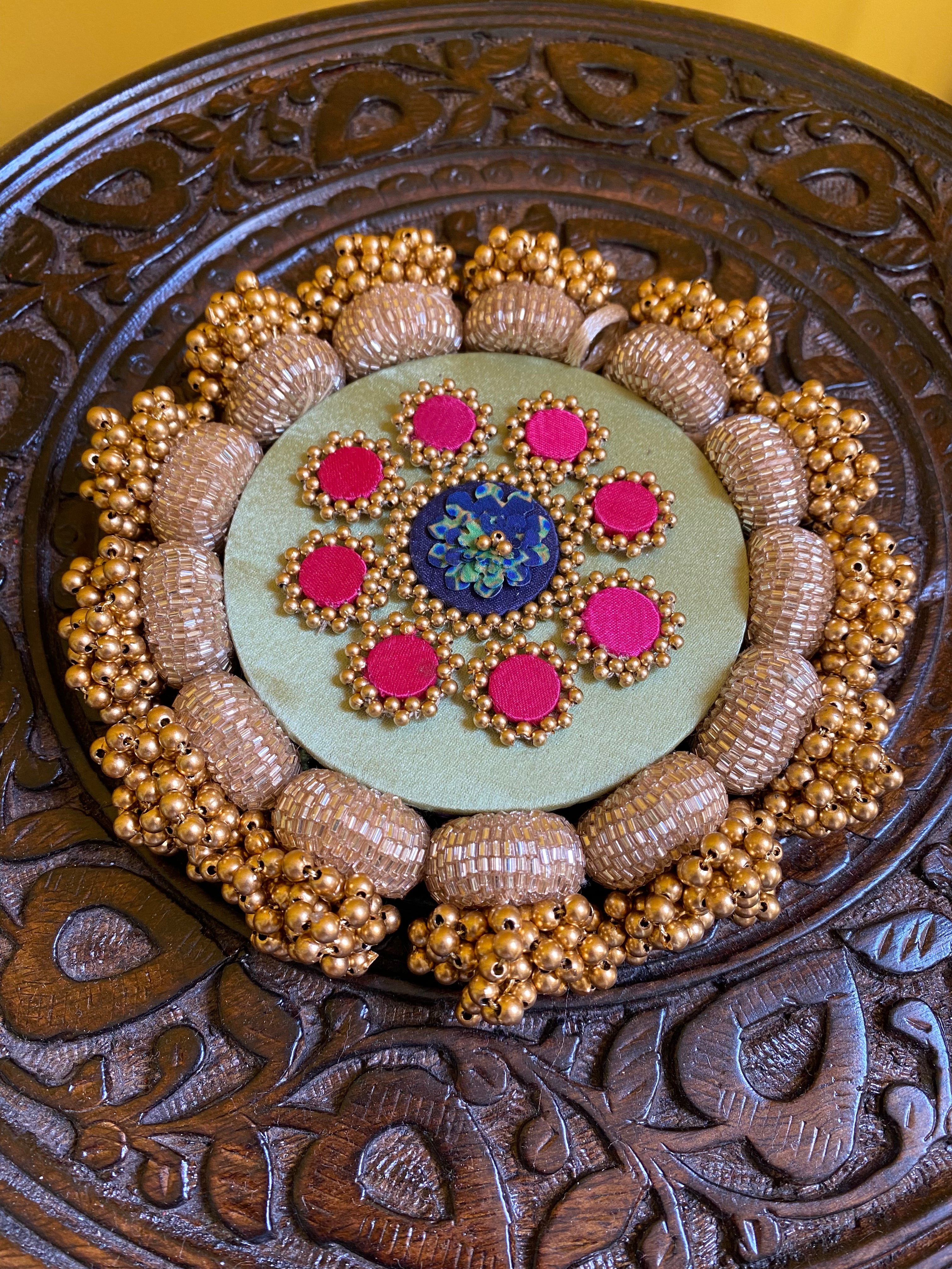 Mandala DIVA DIYA Pallet: Solid Pastel Pistachio + Pastel Pistachio Inflorescence  Divine Pichwai