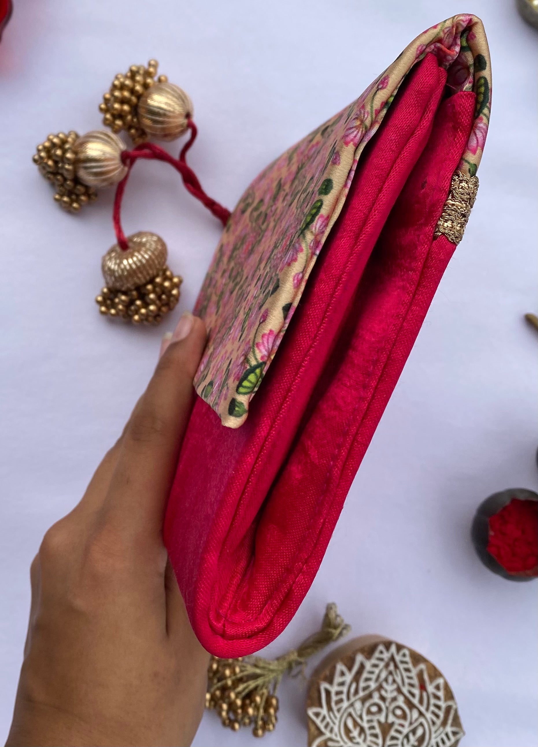 Inflorescence Divine Pichwai Macro Encase Clutch