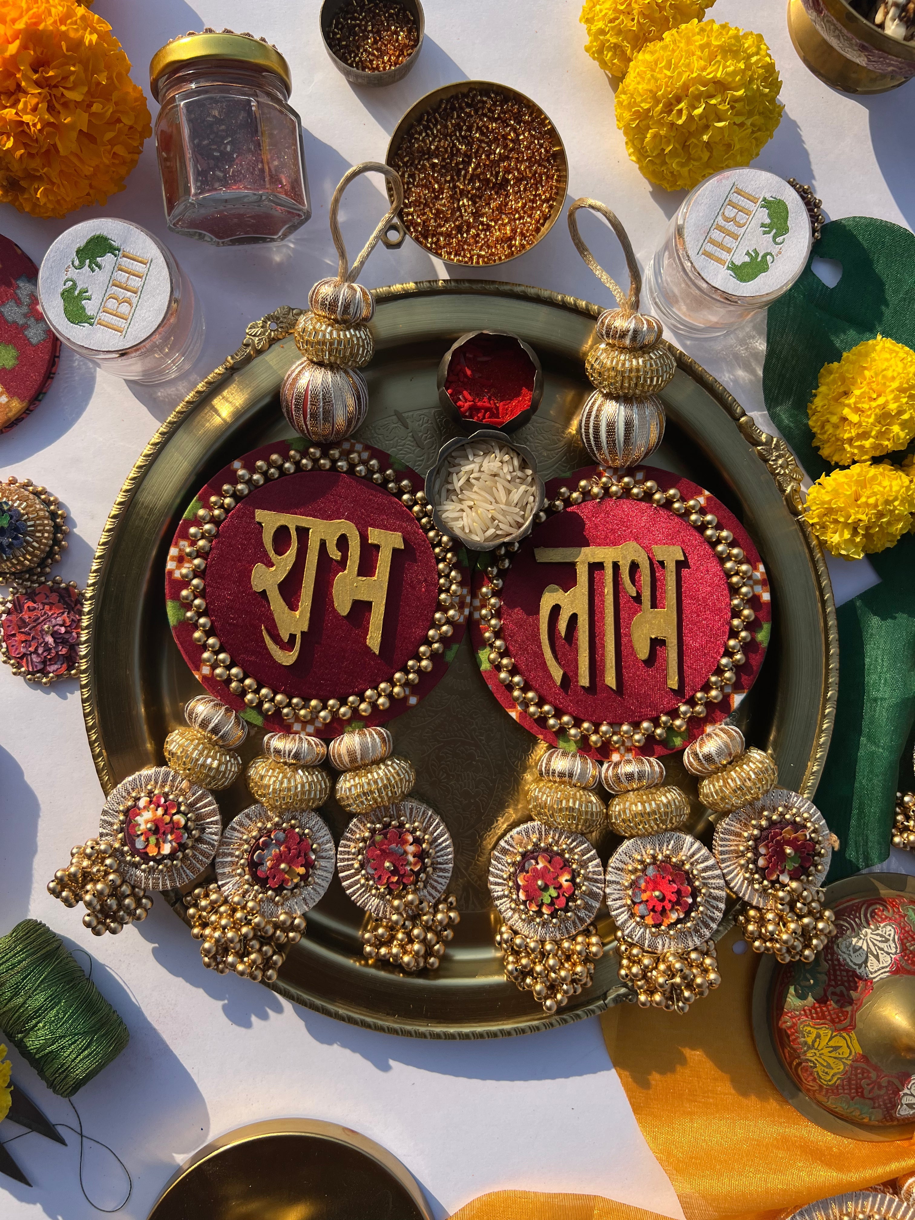 Neeti Roop (नीति रूप) – Maroon & Green Navratna Patola Shubh Labh