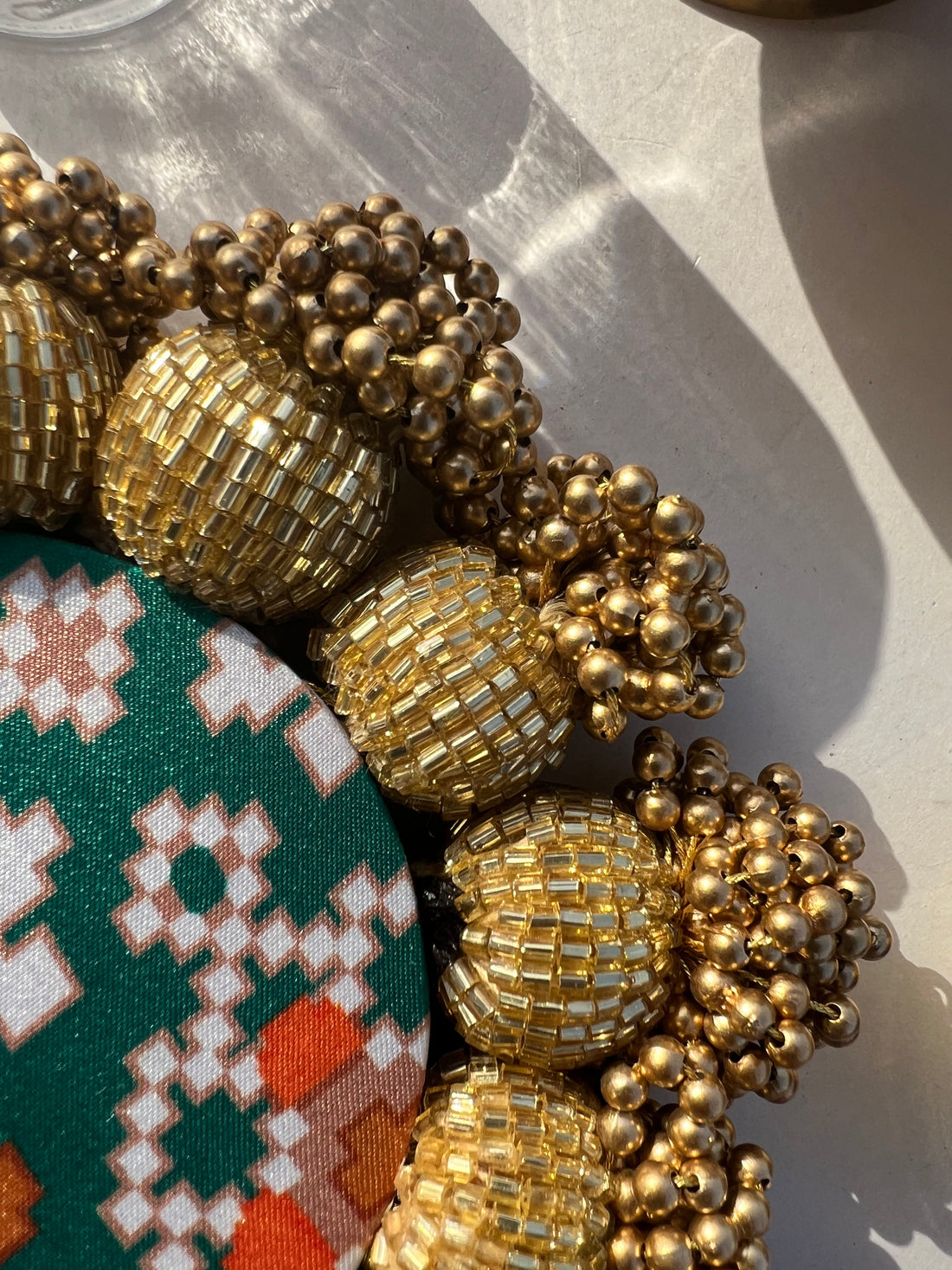Spherical Mini Platter: Quill Mor Bani Thangat Kare + Bottle Green Navratna Patola