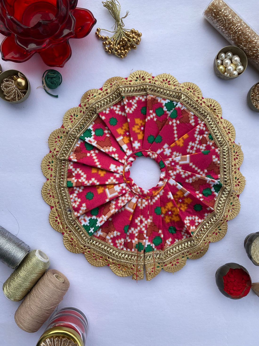Scallop Pink Navratna Patola Poshak