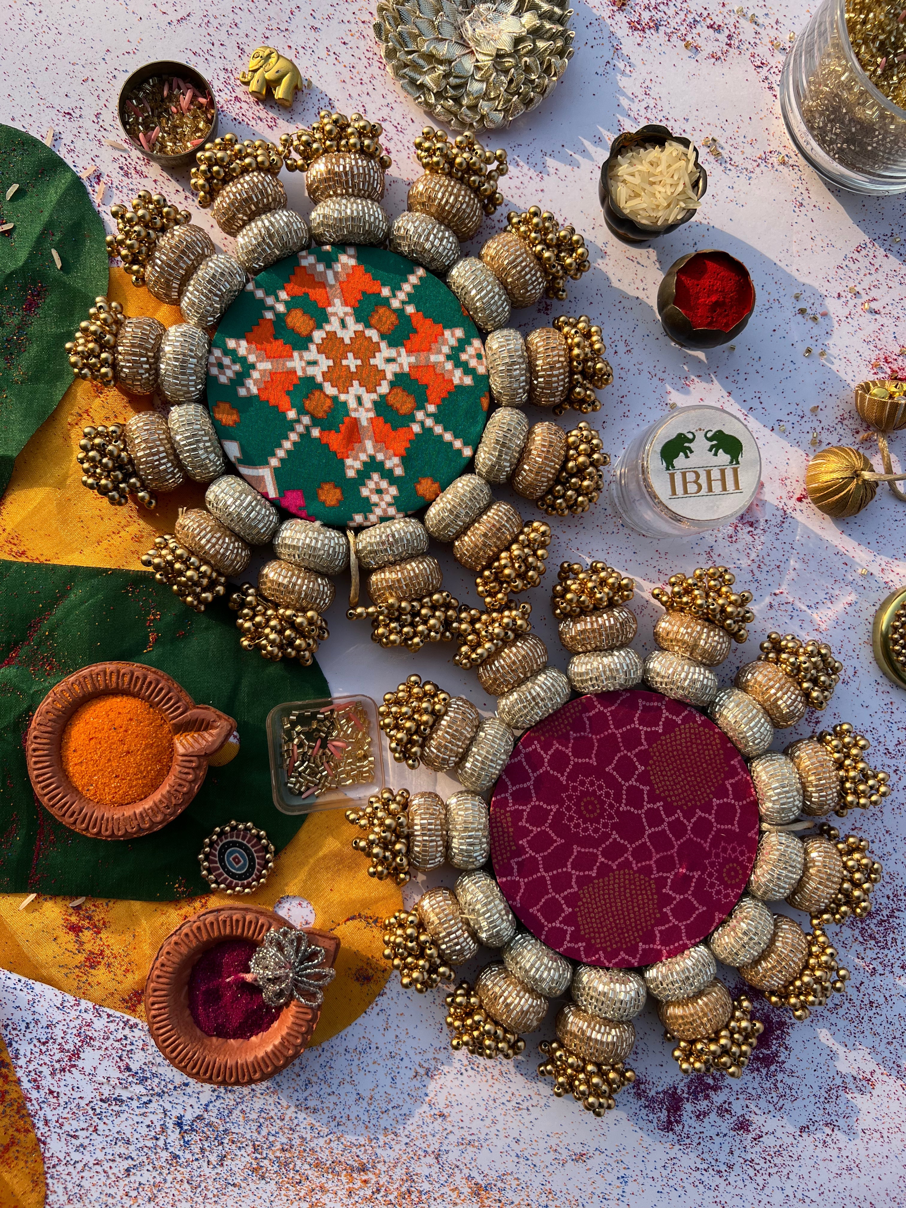 Chandbali combo : Bottle Green Navratna Patola + Rosie Rani Bandhej