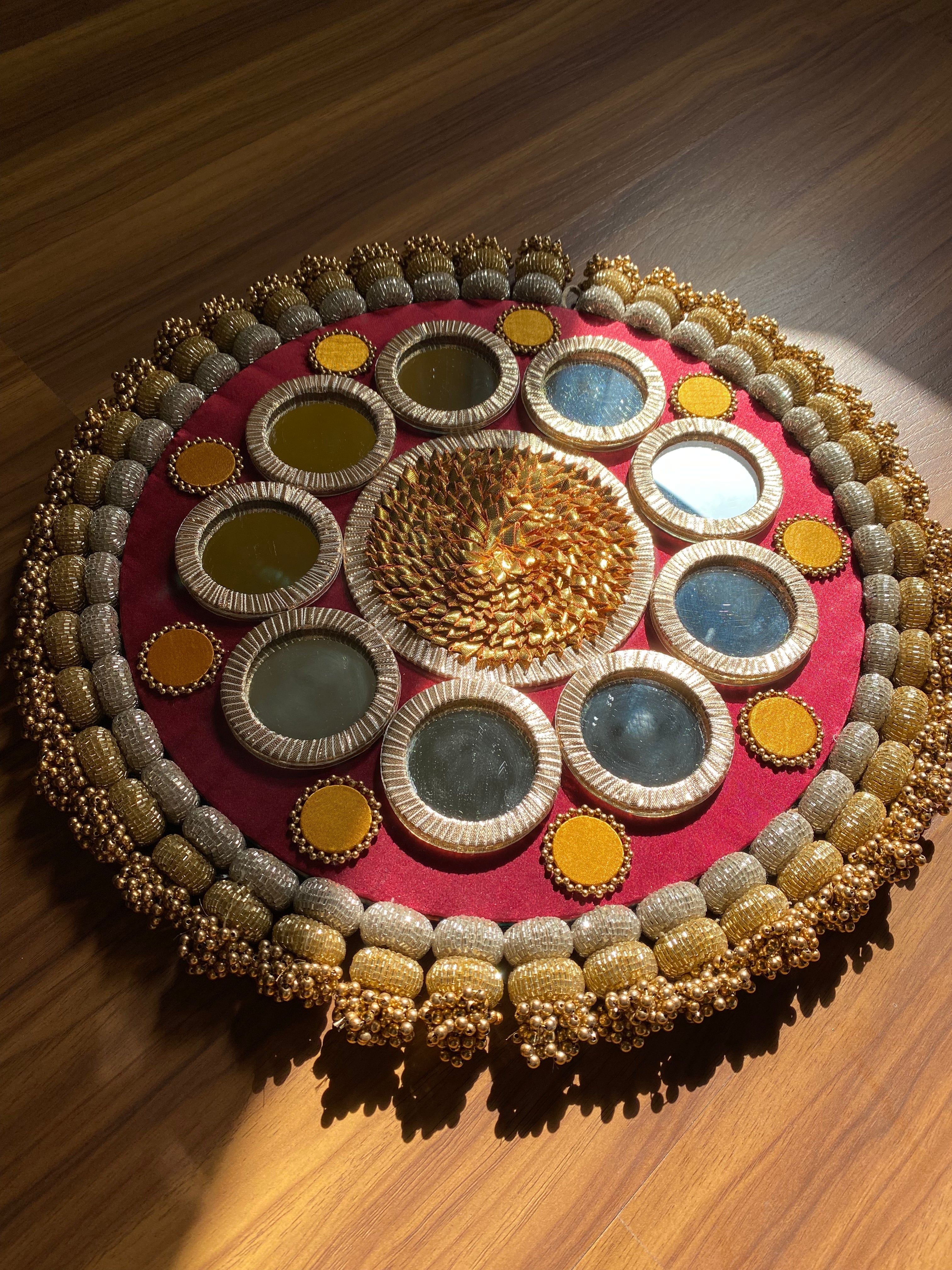 Aaina Rangoli