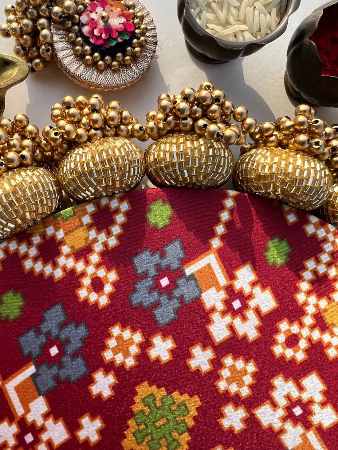 Aakriti Mini Rangoli & Festive Platter
