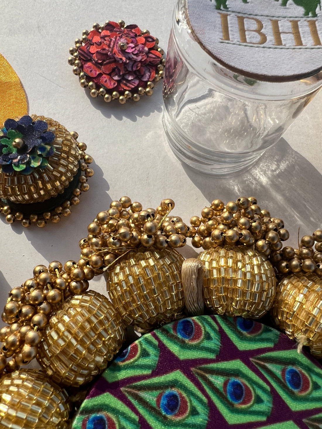 Spherical Mini Platter: Quill Mor Bani Thangat Kare + Bottle Green Navratna Patola