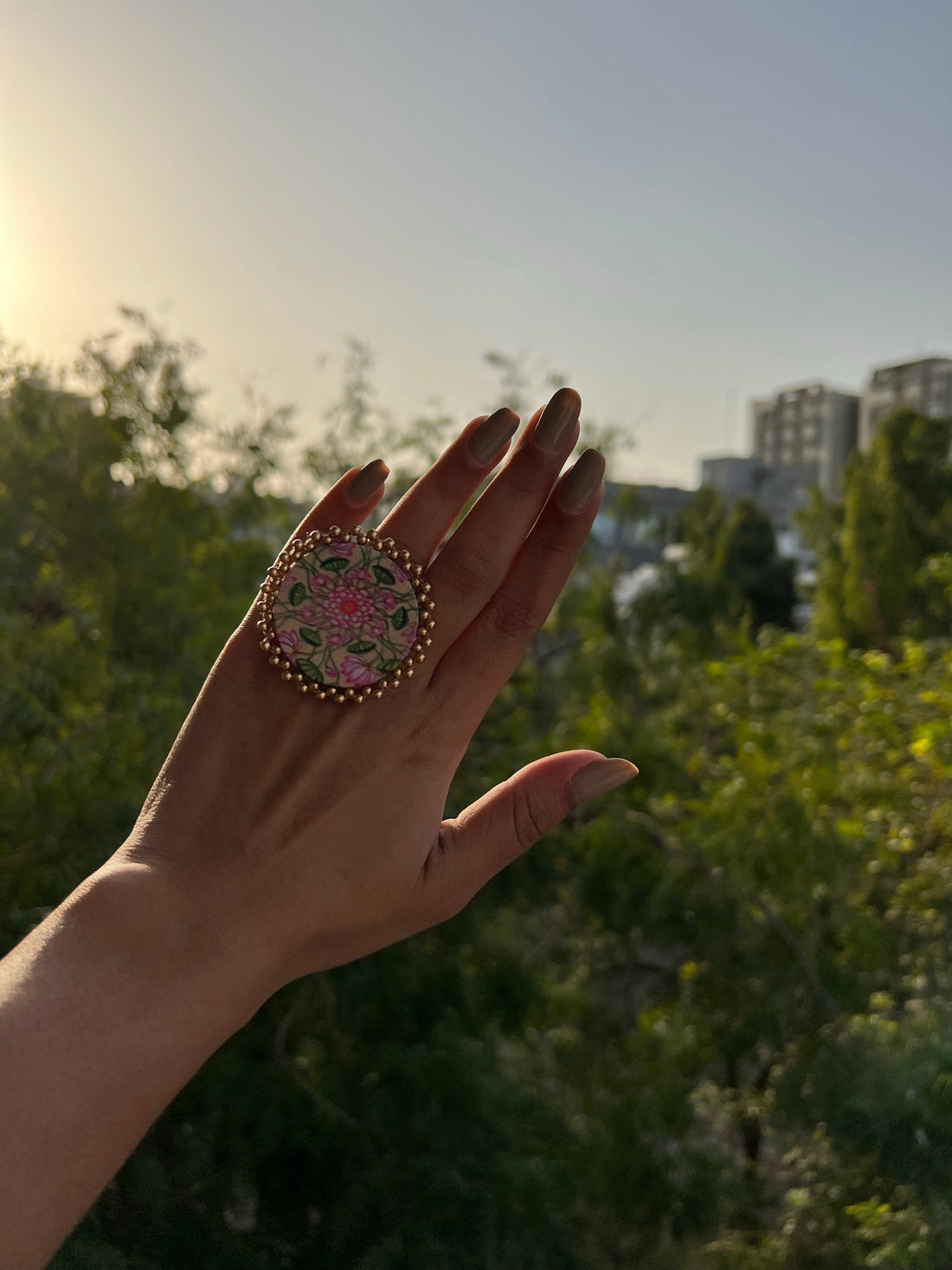 Inflorescence Divine Pichwai Pocket Square + Ring
