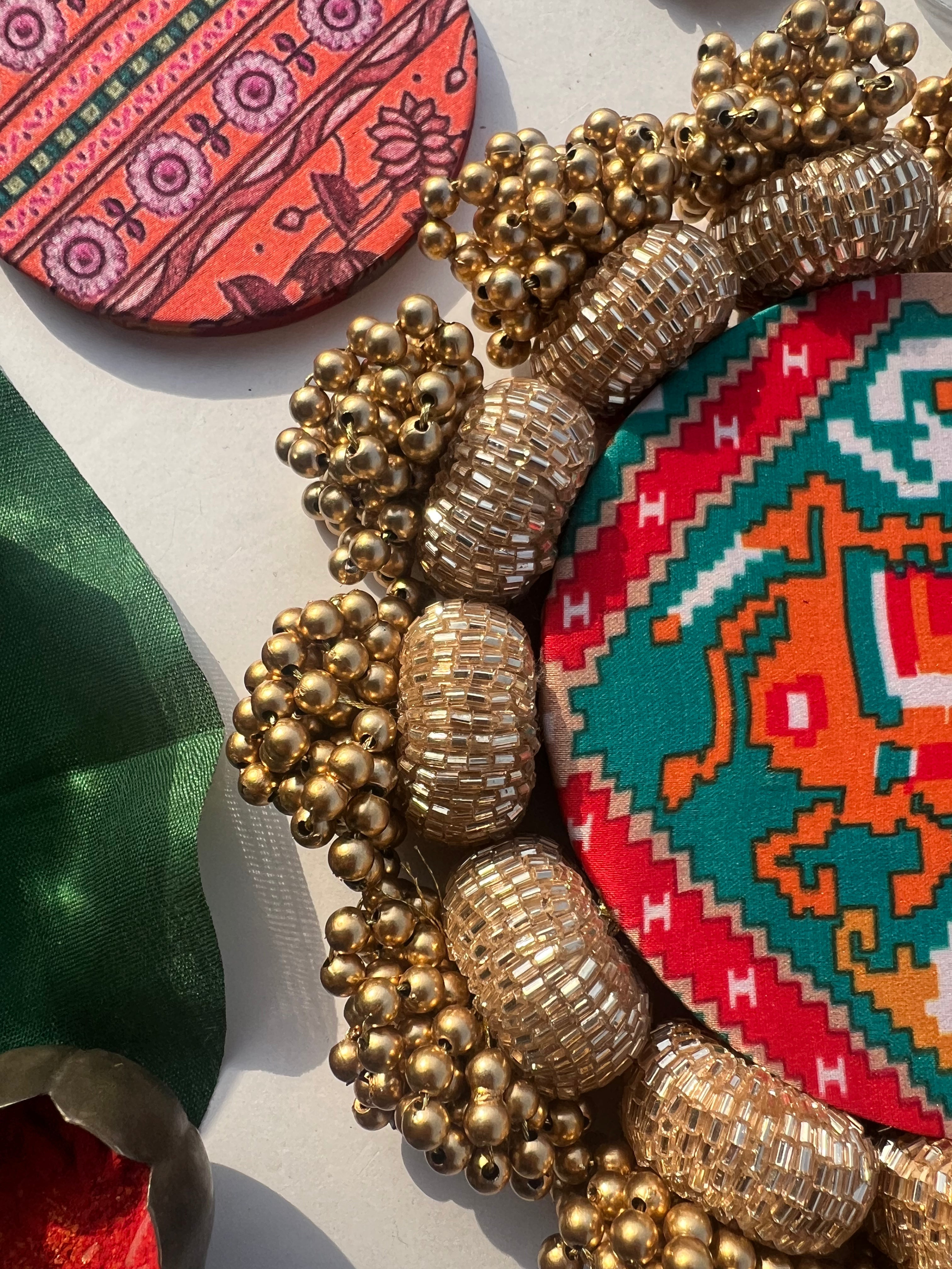 Diva Diya : Rosie Rani Bandhej + Bottle Green Hathi Popat Patola