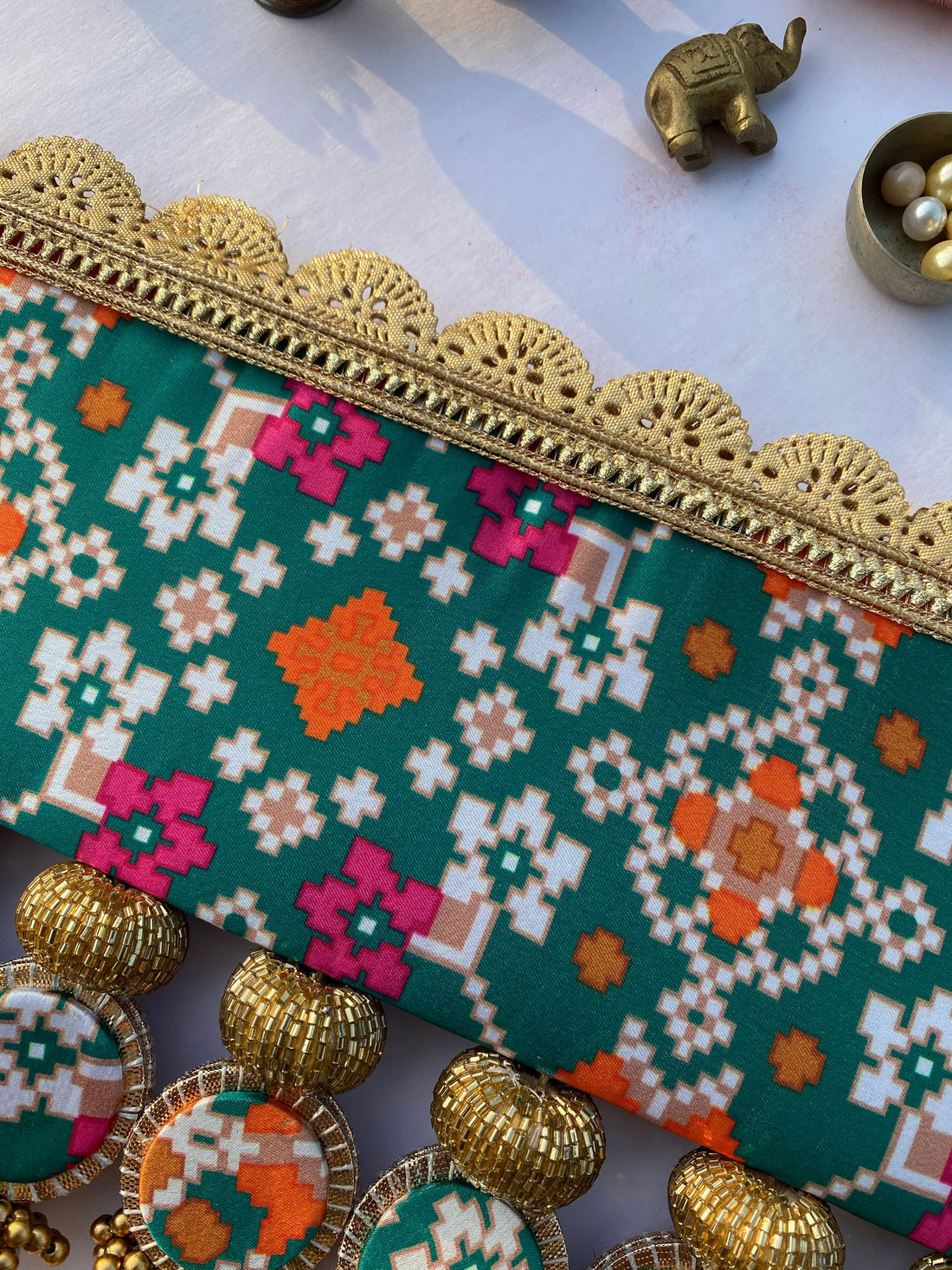 Chick-O-Fleek Sleek Toran Two Way: Green & Pink Navratna Patola X Glass Rhapsody Toran